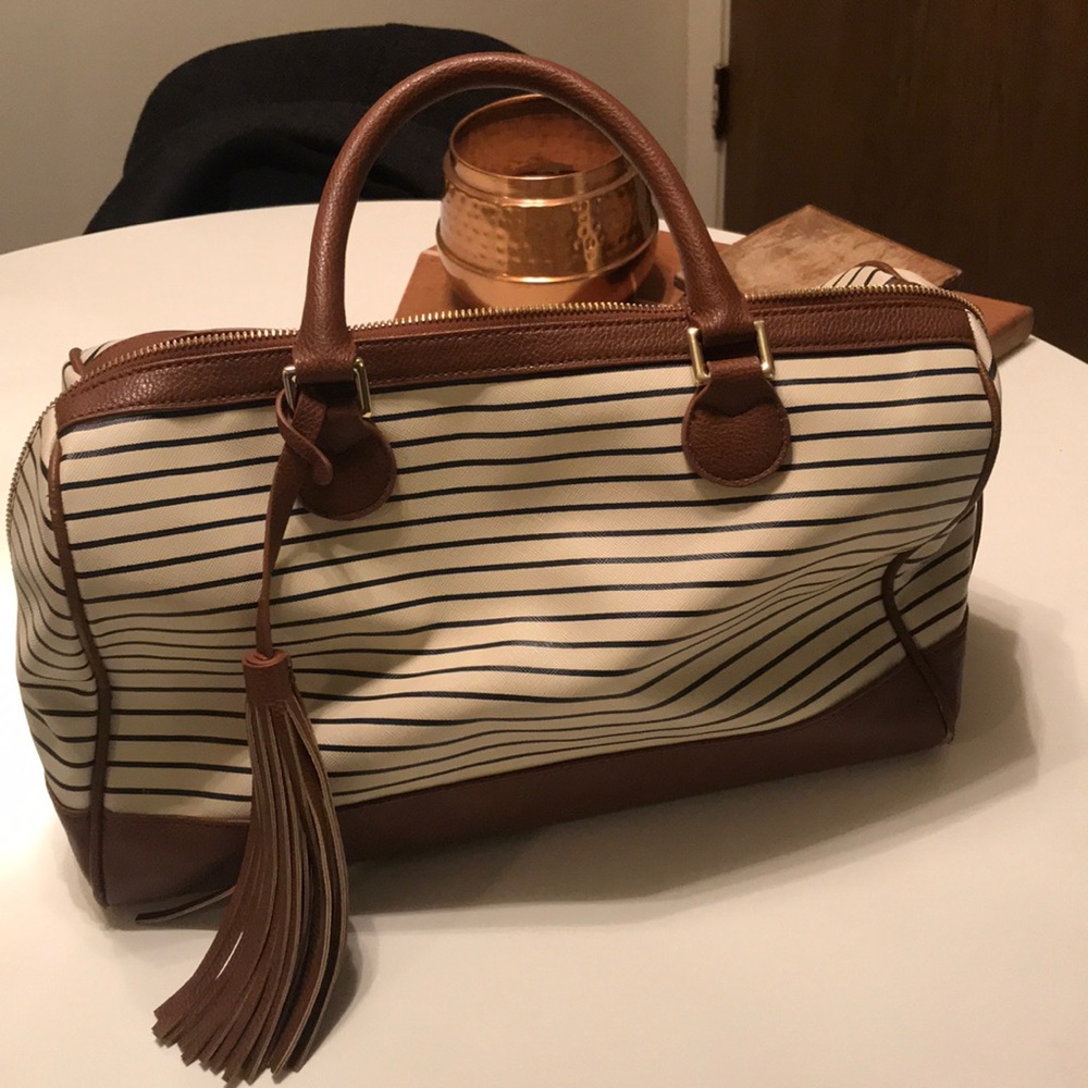 Banana Republic Purse